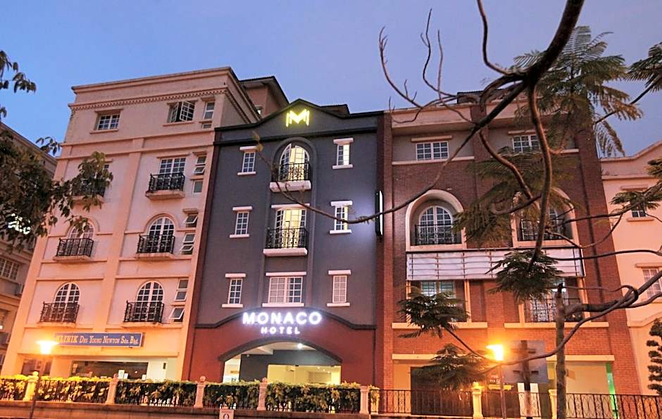 Monaco Hotel