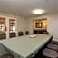 DoubleTree By Hilton Suites Tucson Airport