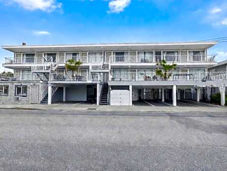 Sunset Beach Hotel