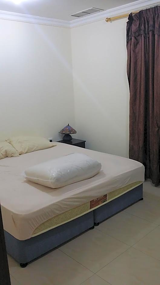 Red Tower Furnished Apartments