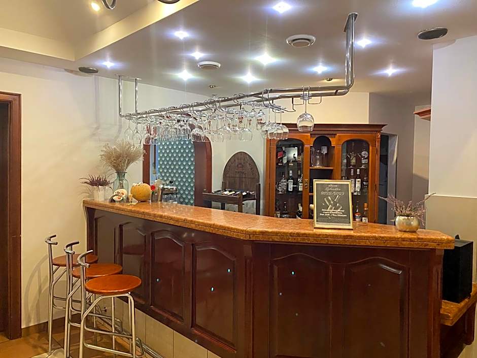 Restauracja Zacisze Leśne Noclegi