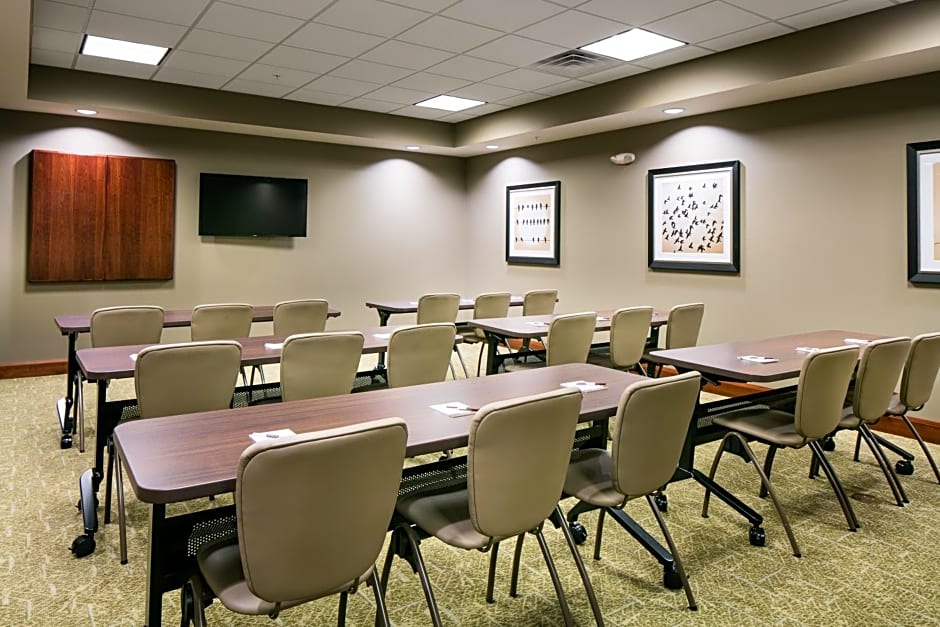 Staybridge Suites Des Moines Downtown By IHG