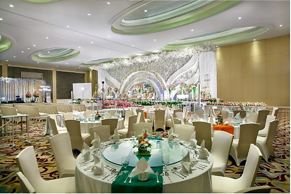 Harris Hotel & Conventions Festival Citylink