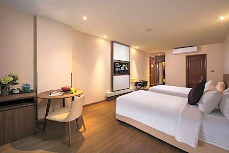 Deluxe Double or Twin Room
