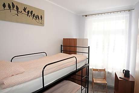 Basic Triple Room with Shared Bathroom