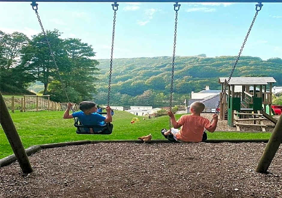 Bovisand Lodge Holiday Park, Beachside Location & Indoor Heated Pool