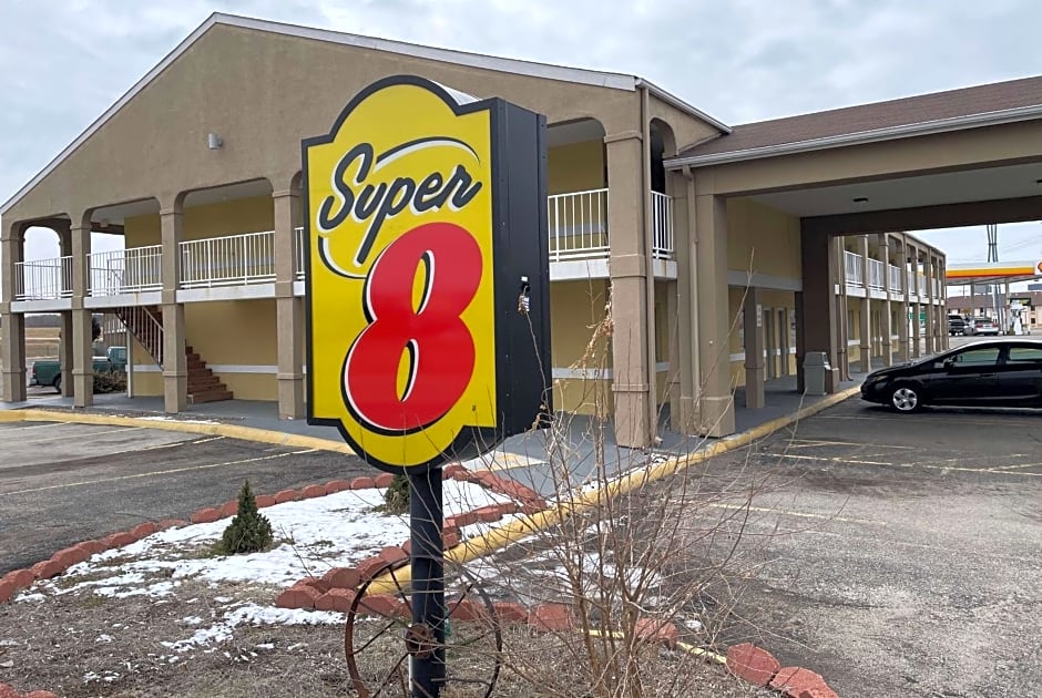 Super 8 by Wyndham Junction City