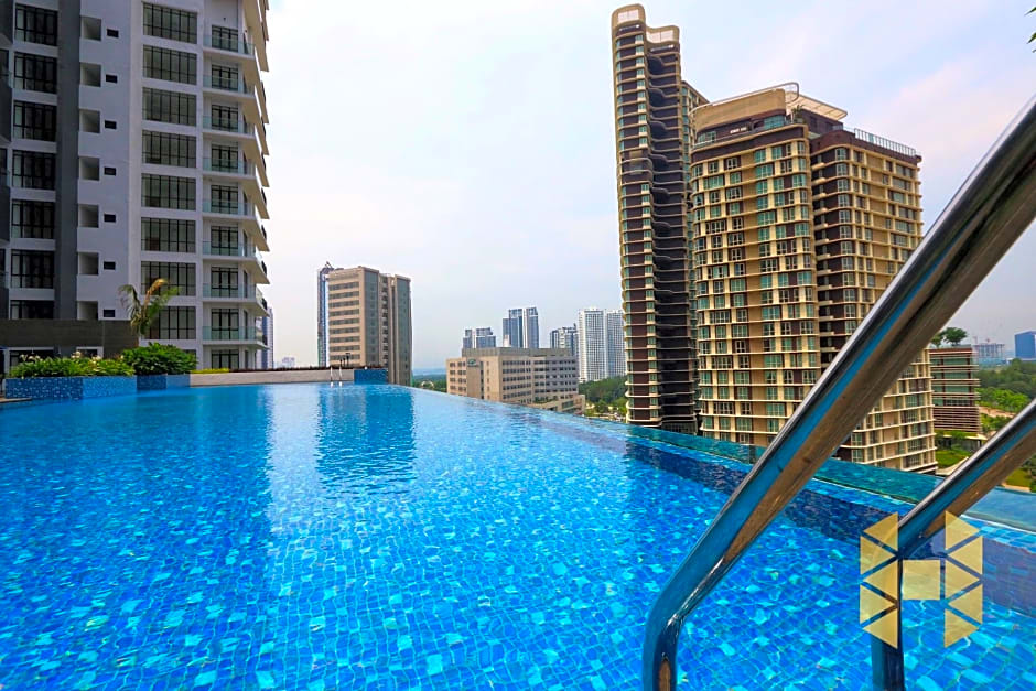 D'Pristine Suites at Medini 