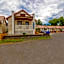 Sunflower Motel Hiawatha By OYO