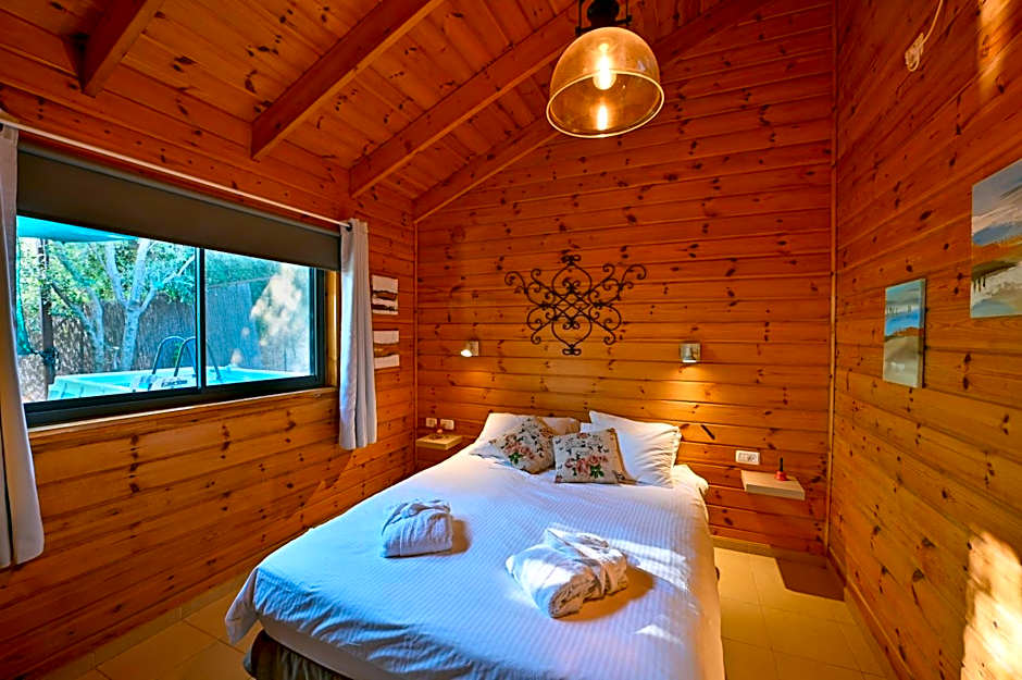 Foto 1 van 16 van 1 Bedroom Chalet