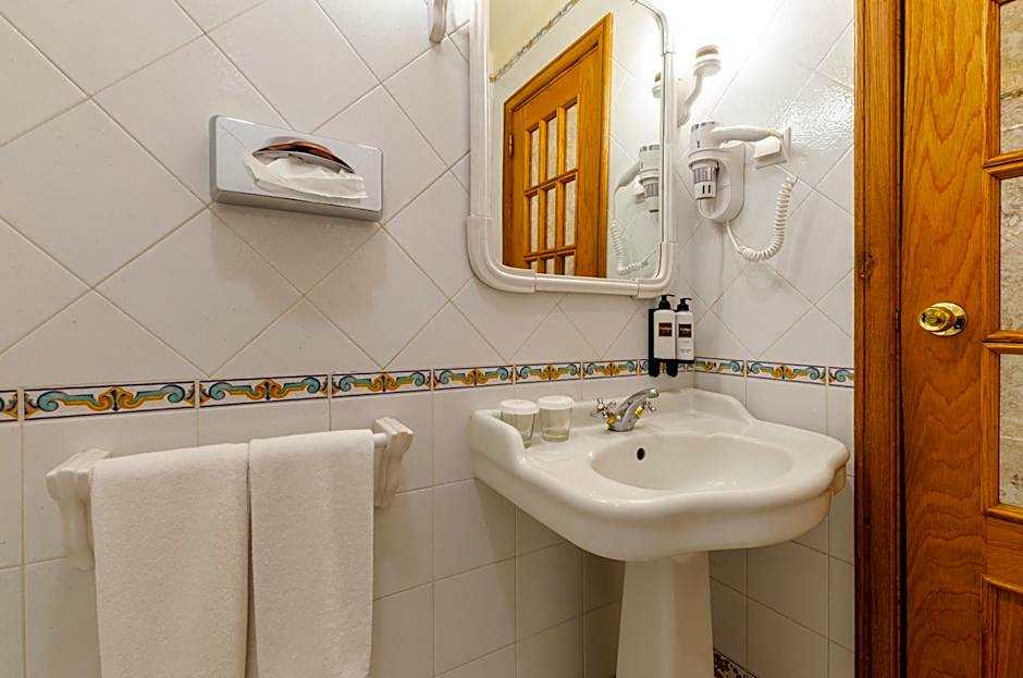 Turim Club Azeitao Hotel