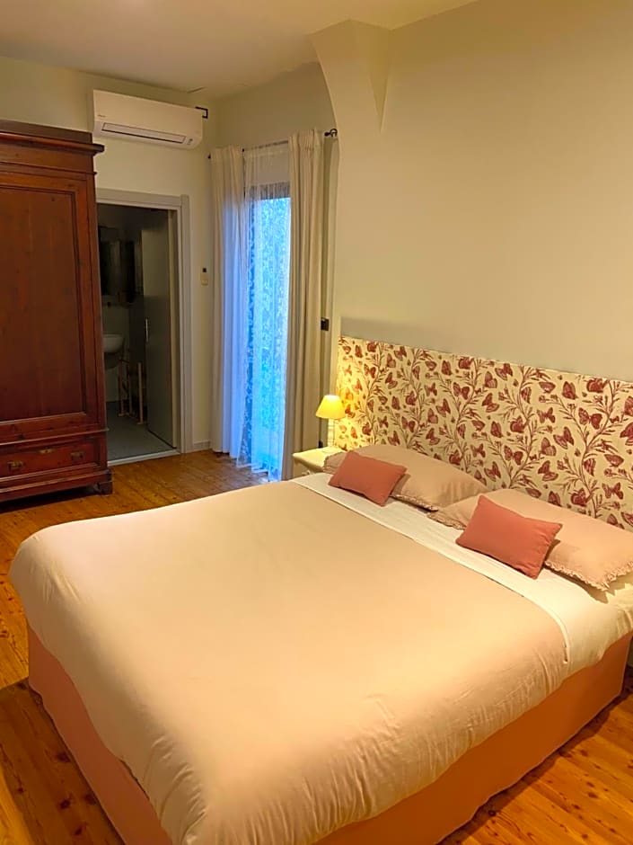 Victoria House B&B