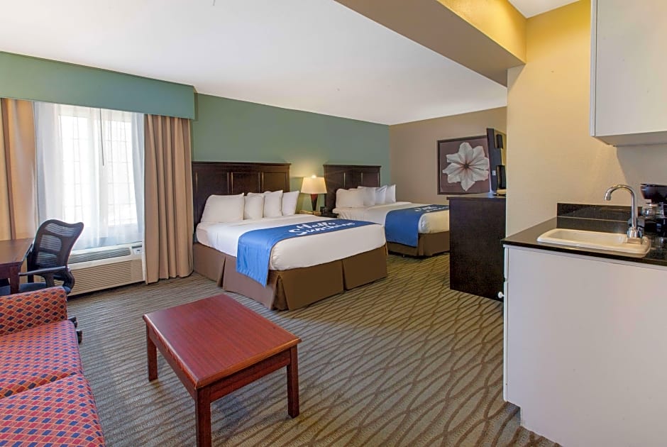 Photo 1 of 1 of Superior 2 Queen Beds, Bay View