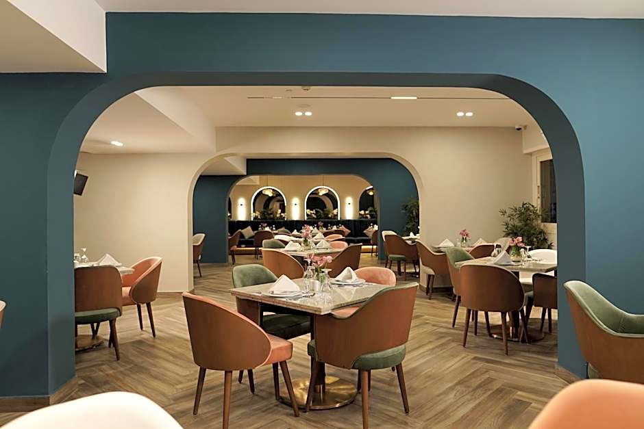 The Grand Plaza Hotel Smouha