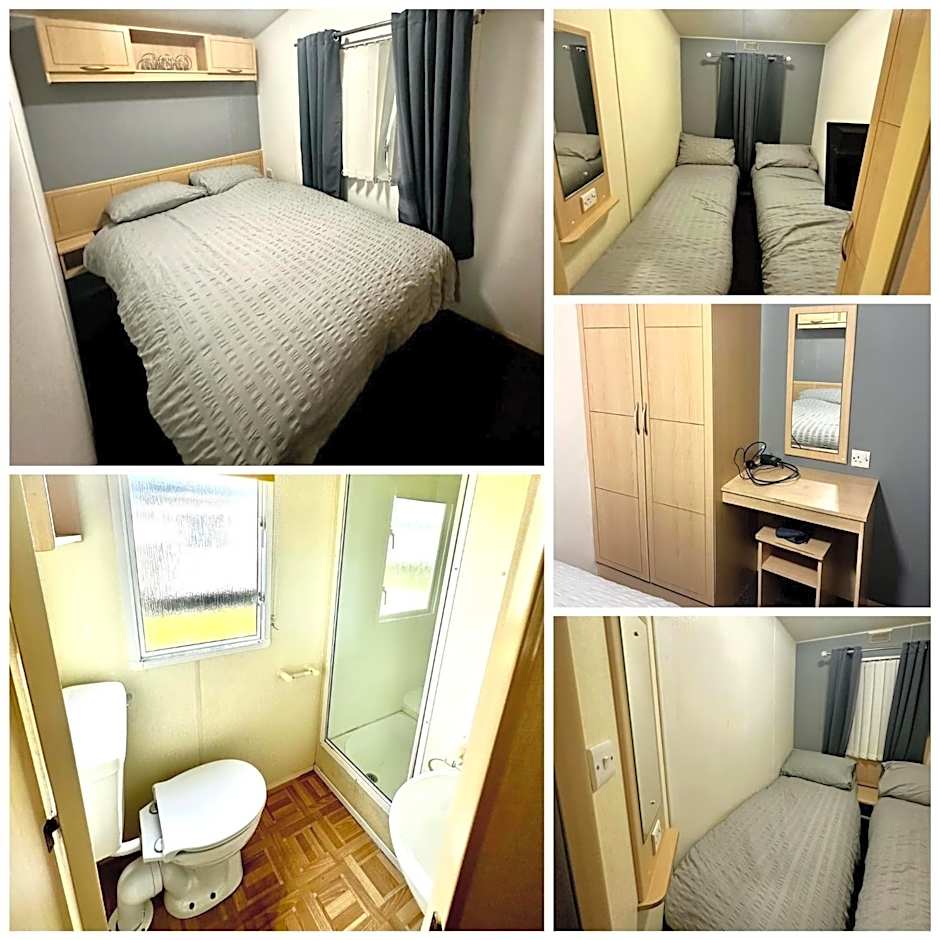 Goldflinch - 3 bedroom (8 birth) caravan Sand Le Mere