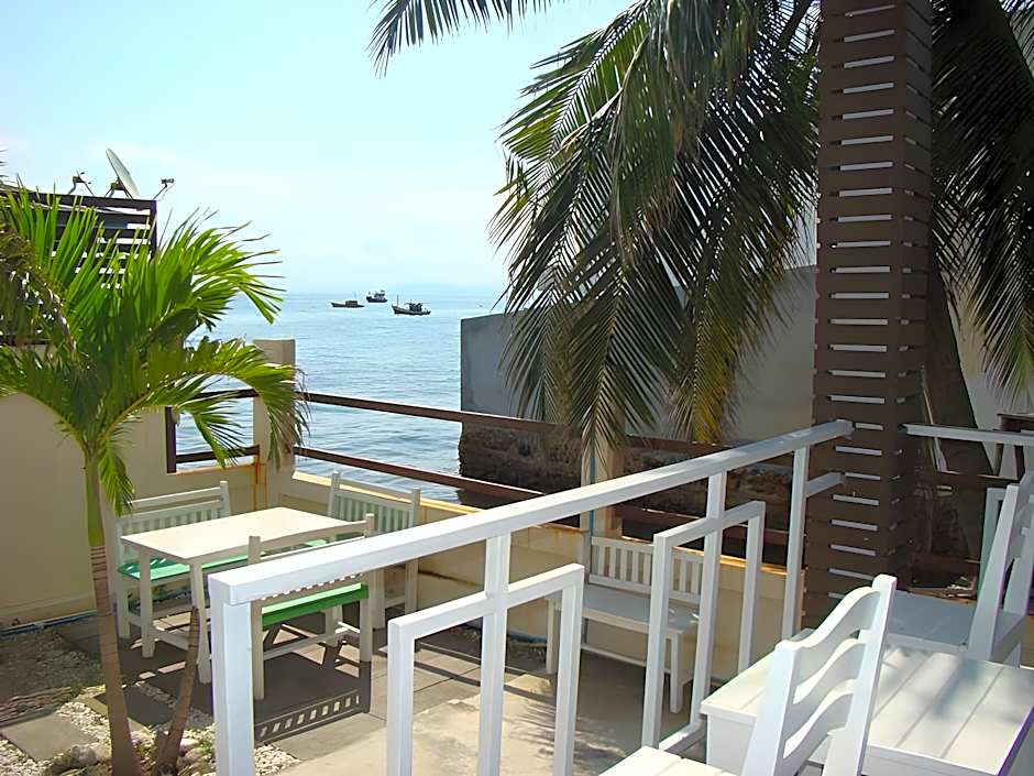 Sea beach Koh Larn 2 Hotel