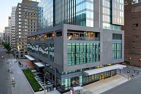 HONEYROSE Hotel, Montreal, a Tribute Portfolio Hotel