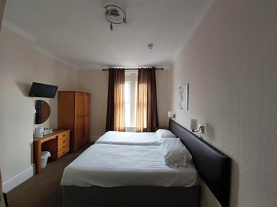 Channel View Hotel