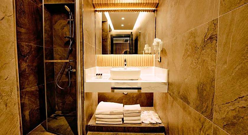 Osmanbey Fatih Hotel