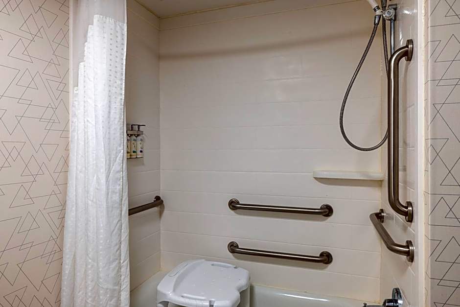 Holiday Inn Express Rochester South Mayo Area By IHG