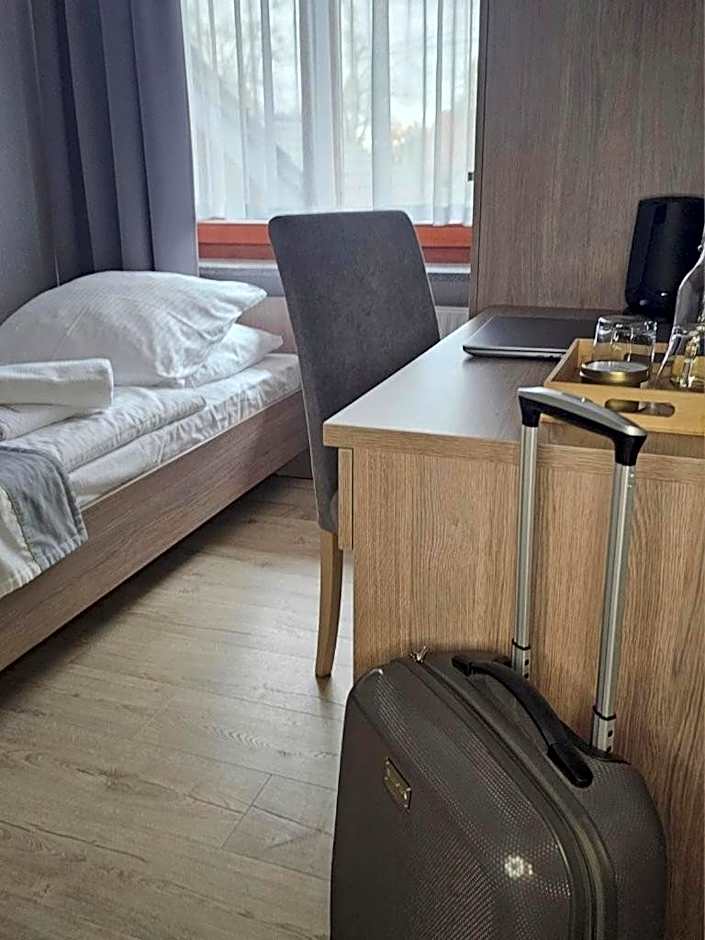 Restauracja i Noclegi Pod Kasztanami