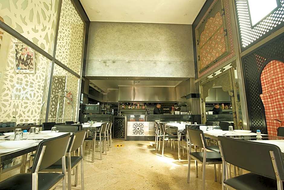 Appart Hôtel Founty Beach