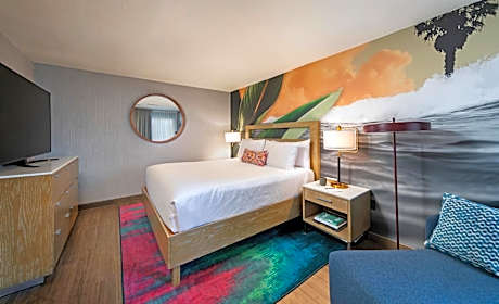 Suite with Pool View