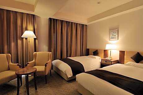 Deluxe Twin Room - Non-Smoking