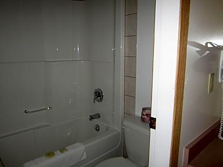 King Room with Kitchenette