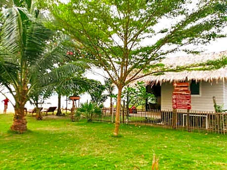 Koh Phaluai beach cottage