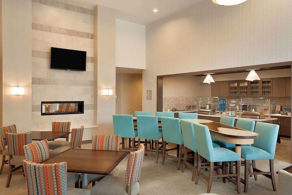 Homewood Suites by Hilton Gateway Hills Nashua