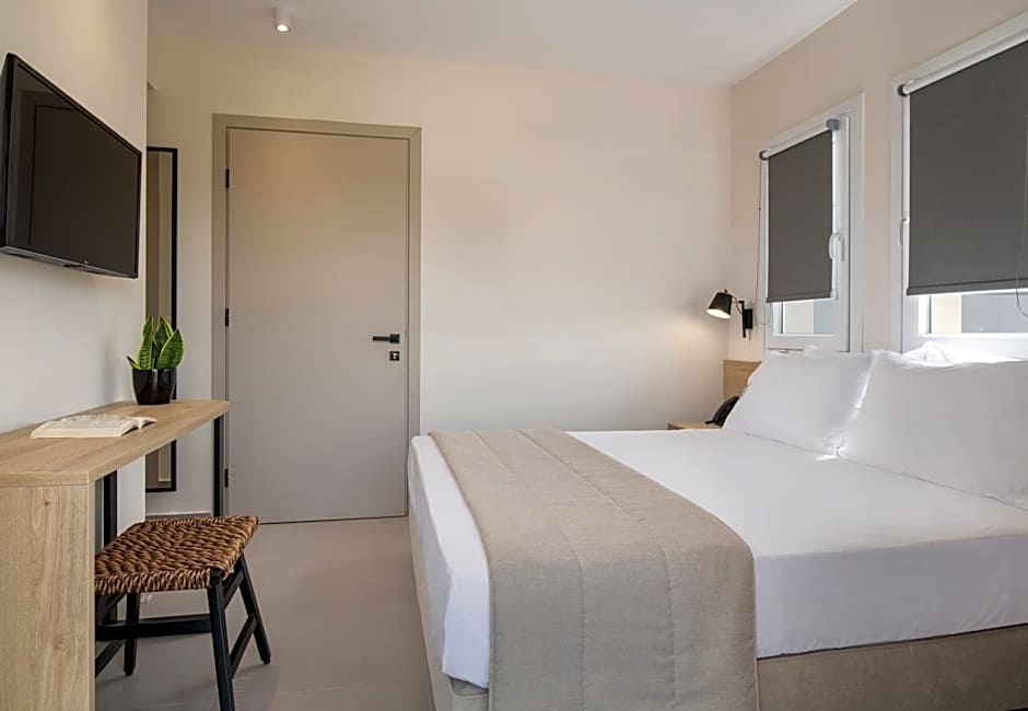 Calives Premium Stay