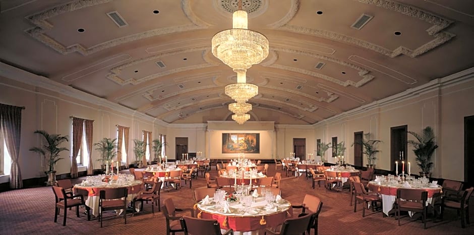 The Oberoi Grand Kolkata