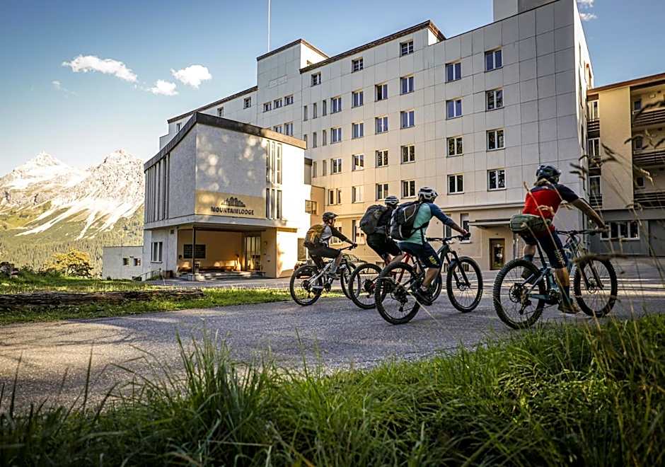 Arosa Mountain Lodge