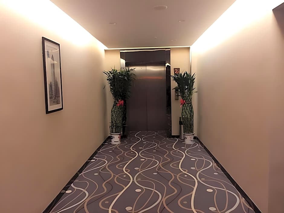 7 Days Inn Premium Tangshan Fengnan Shuanghu Jinyuan Branch