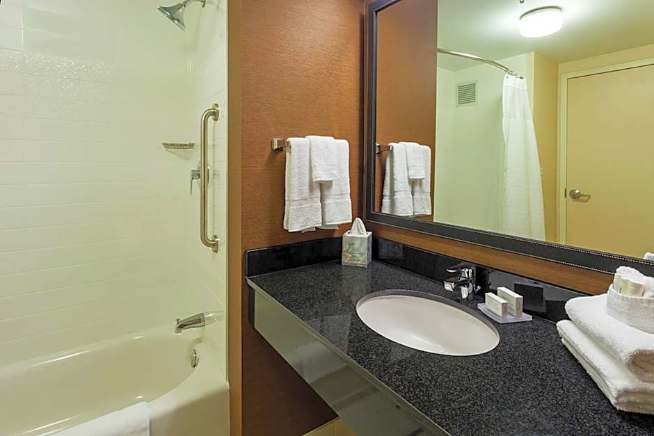 Fairfield Inn & Suites by Marriott Chicago Downtown/River North