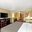 Quality Inn & Suites Des Moines Airport