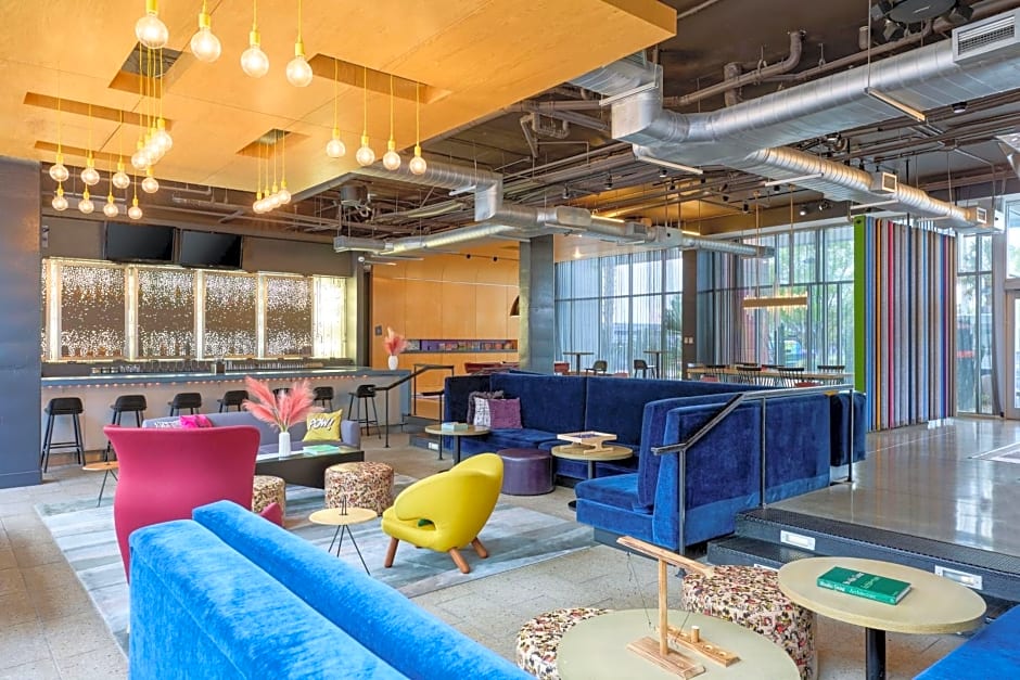 Aloft Charleston Airport & Convention Center