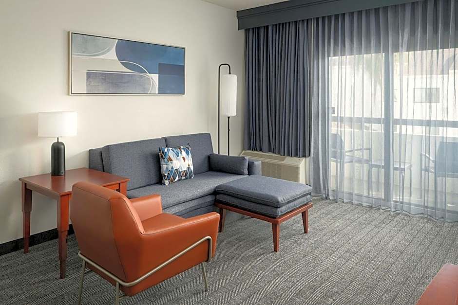 Courtyard by Marriott Melbourne West