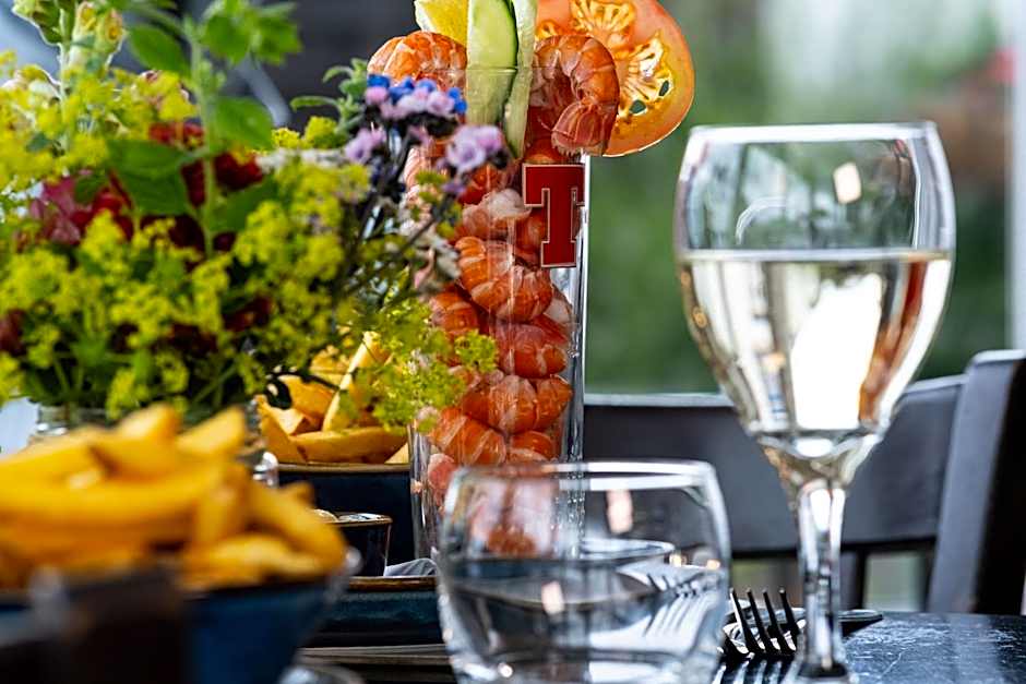 The Upper Largo Hotel & Restaurant