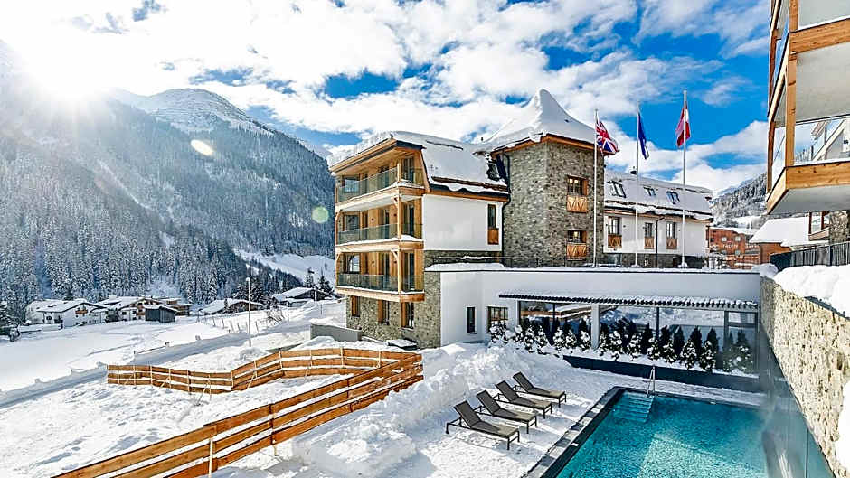 Mountain Spa Residences