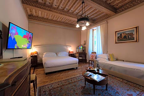 Deluxe Double Room with Extra Bed