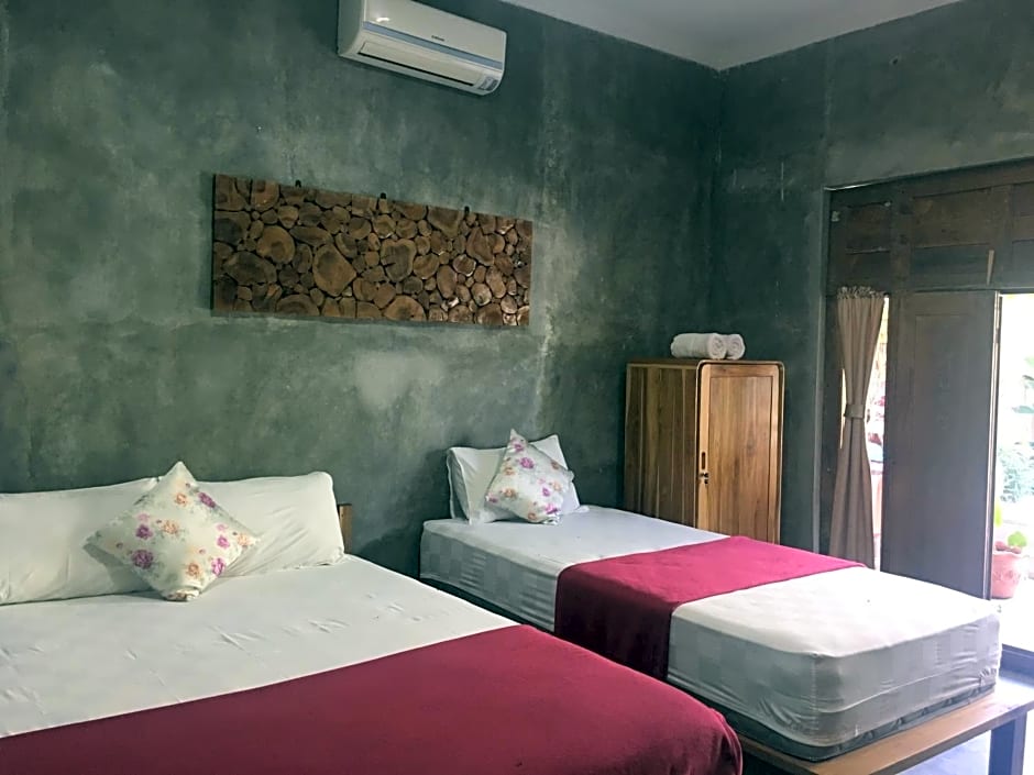 Watukarung Ristu Homestay