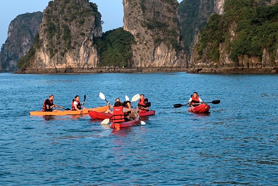 Halong Paloma Cruise