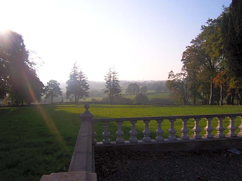 Dundrum House