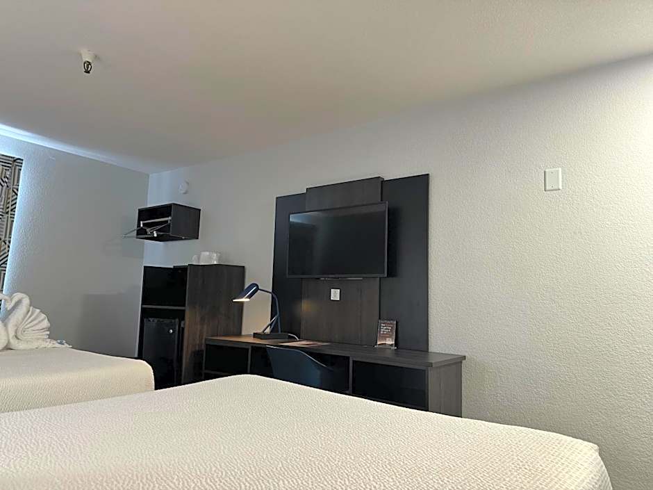 Motel 6 Hollywood