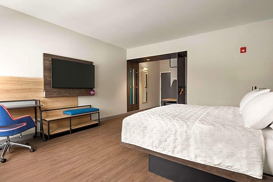 Tru By Hilton Albany Airport, NY