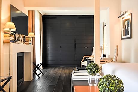 Superior Suite with Balcony