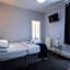 100 Pipers Hotel
