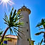 Beachside flat with large balcony - Beahost
